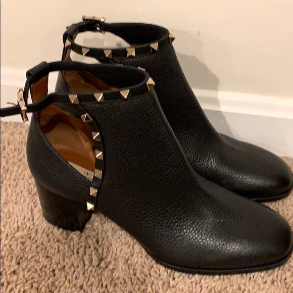 Valentino Shoes - Valentino